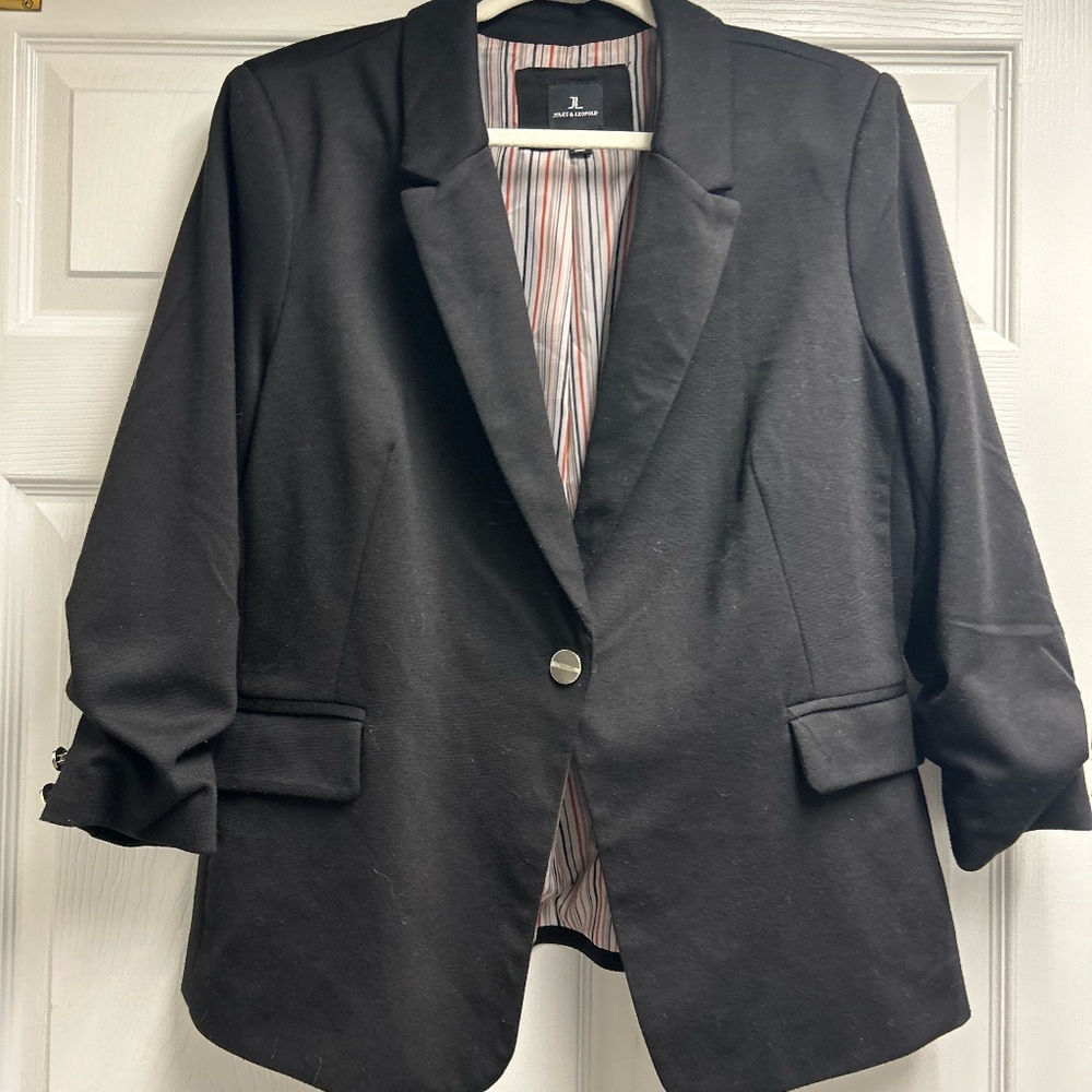 Julius and Leopold 3/4 sleeve blazer for women, black, size XL